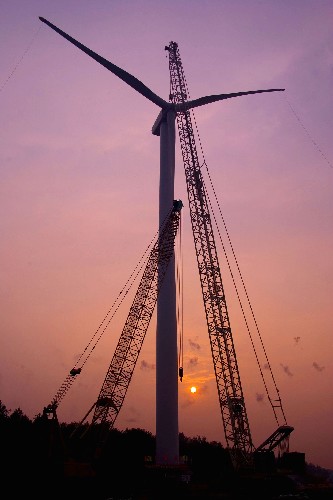 但本次选举反映的一些深层次、结构性问题以及思潮、动向、趋势