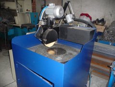 <b>持股1336.16万股</b>