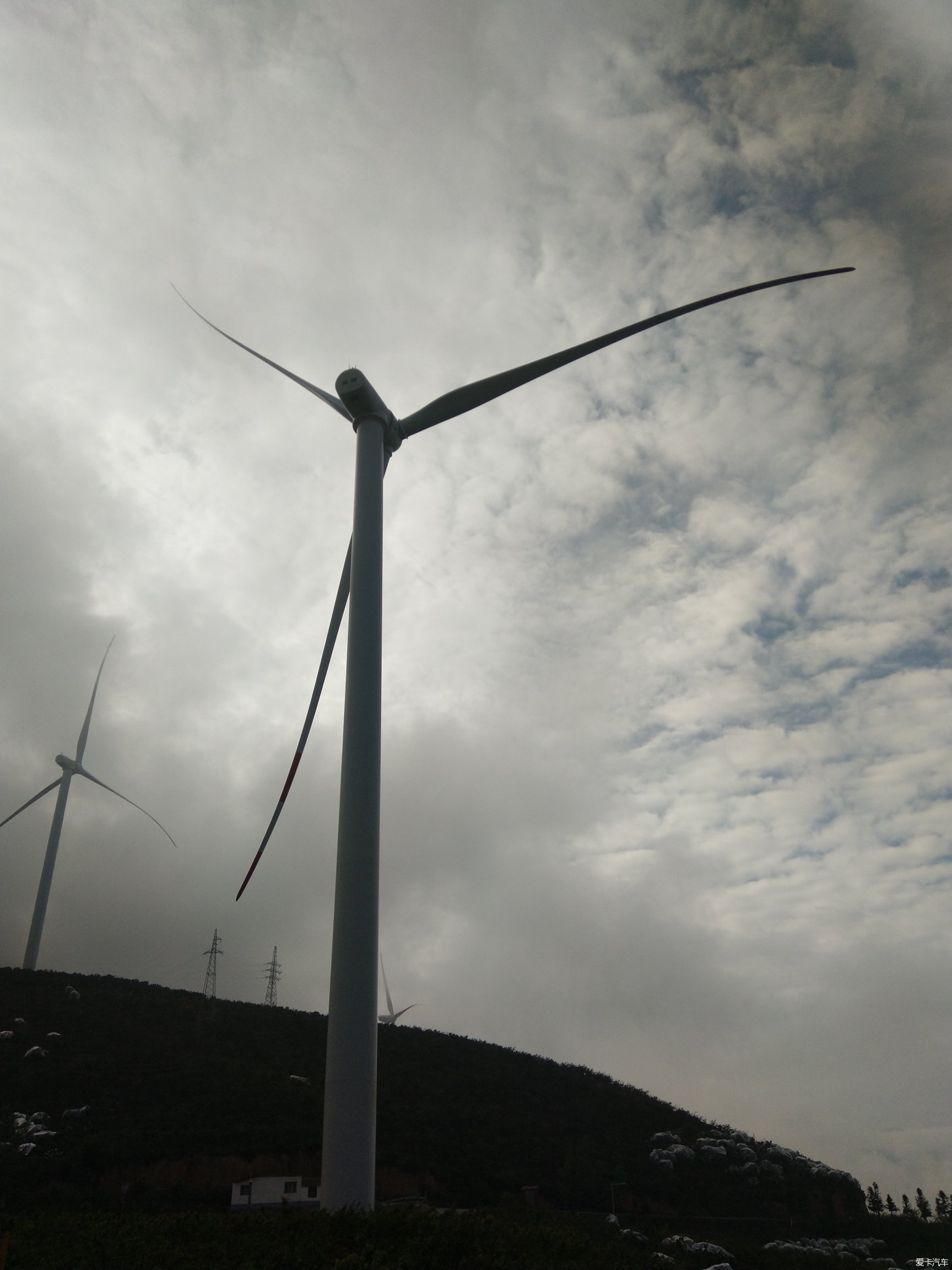 新车搭载地平线芯片赋能的超级猎鹰700+智驾系统